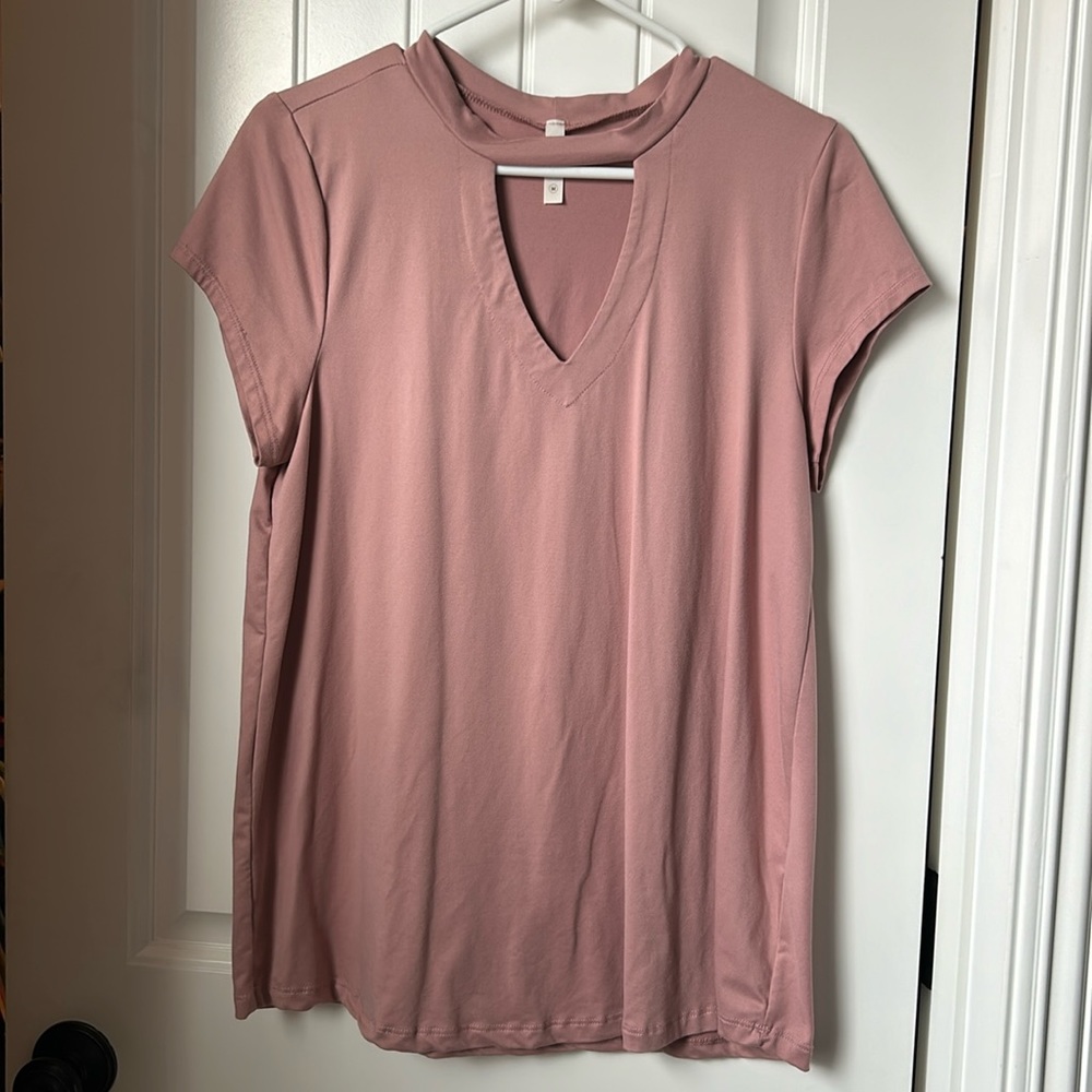 Soft keyhole tunic